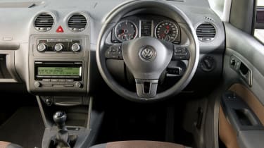Volkswagen Caddy Maxi Life interior