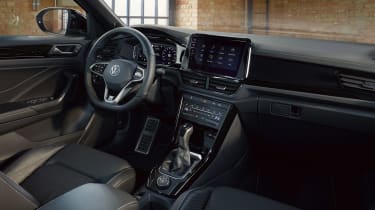 Volkswagen T-Roc facelift - cabin