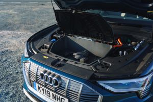 Audi e-tron - front boot Audi e-tron - front boot