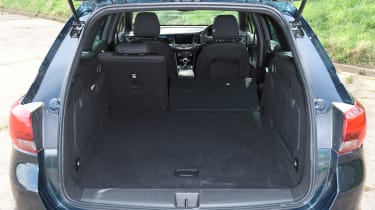 Vauxhall Astra ST - boot