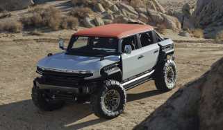 GMC Hummer X concept - front 3/4 static