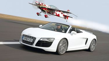 R8 Spyder vs. super-rich thrills