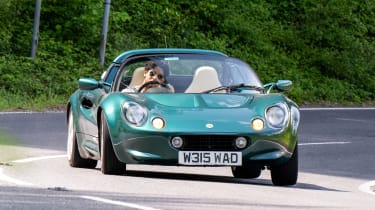 Lotus Elise S1 - front cornering