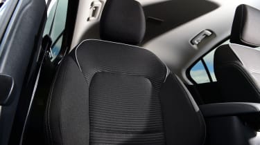 Ford Focus - front seat