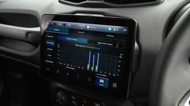 New Jeep Renegade North Star - infotainment screen