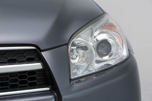 Used Toyota RAV4 - front light detail