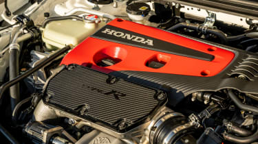 Honda Civic Type R FL5 - engine bay