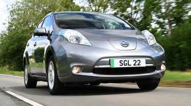 Nissan Leaf - front tracking