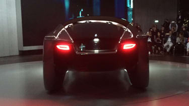 Rolls-Royce Vision Next 100 - full rear reveal