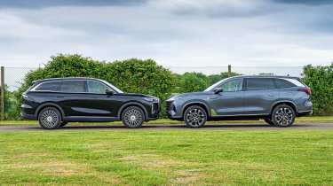 Chery Tiggo 9 vs MGS9 - side profile