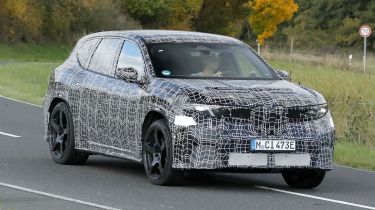 BMW iX3 M - dynamic front 3/4