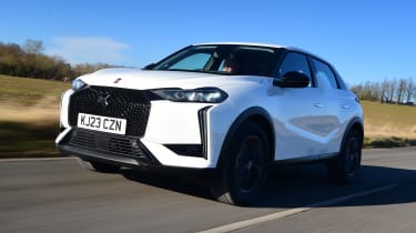 DS 3 Performance Line - front tracking
