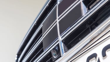 Mercedes E 350 e 2016 - grille