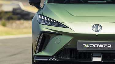 New MG4 - front lights