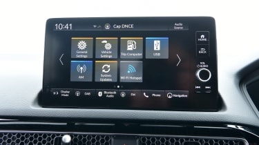 Honda Civic - infotainment screen (apps menu)