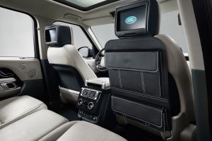 Range Rover review - rear seats