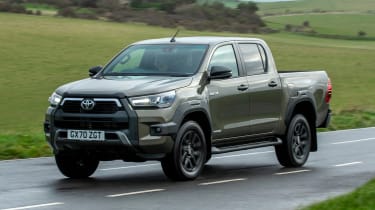 Toyota Hilux - front