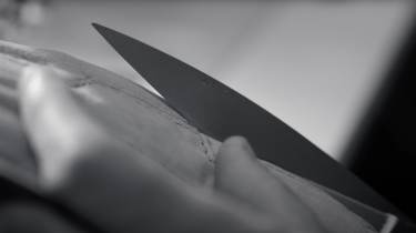 Porsche 963 teaser - cutting leather