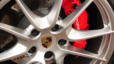 Porsche 911 Carrera 4 wheel detail