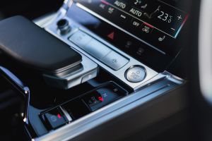 Audi e-tron - interior detail