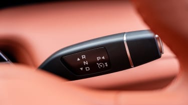 New Changan Deepal S07 - gear selector
