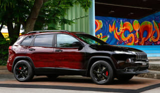 Jeep Montreux Jazz Festival special editions - Cherokee front quarter