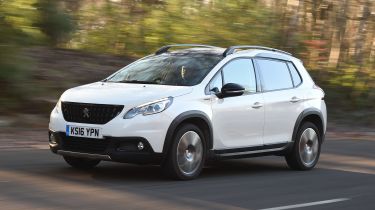 Peugeot 2008 - front