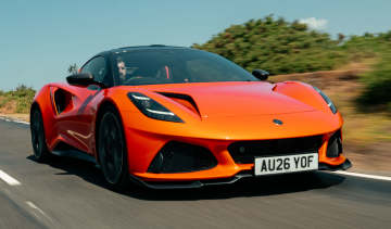 Lotus Emira 420 Sport - front