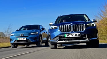 Volvo C40 and BMW iX1 - front tracking