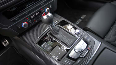 Audi RS6 Avant gearlever