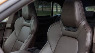 Porsche Cayenne Electric - seats