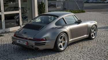 Ruf Ehra - rear