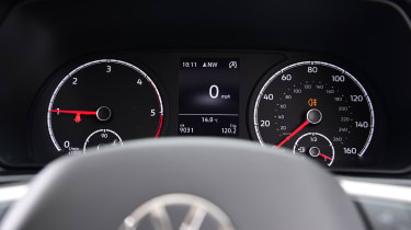 Volkswagen Caddy Cargo - dashboard dials