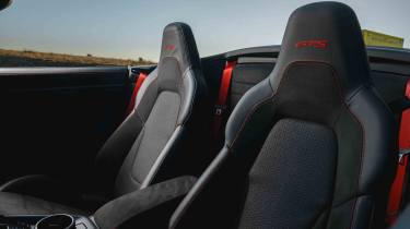 Porsche 911 Cabriolet - seats