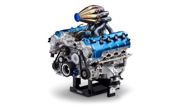 Yamaha V8
