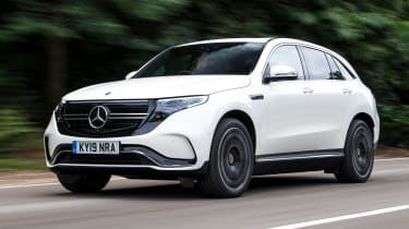 Mercedes EQC - front tracking