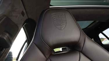 Porsche Panamera Turbo E-Hybrid - Porsche emblem embossed in seat