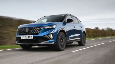 Renault Austral 2026 - front tracking 