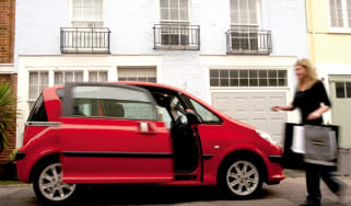 Peugeot 1007 Dolce sliding doors
