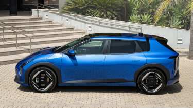 Kia EV4 - side static