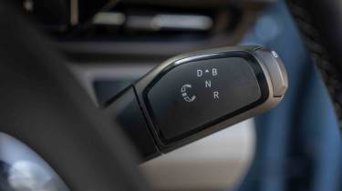 Ford Explorer - gear selector