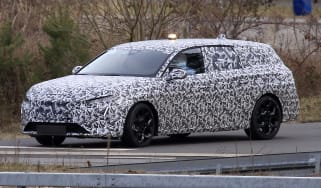 Peugeot 308 SW spy - front