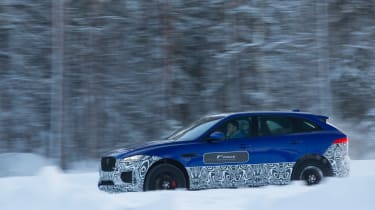 Jaguar F-Pace prototype - tracking