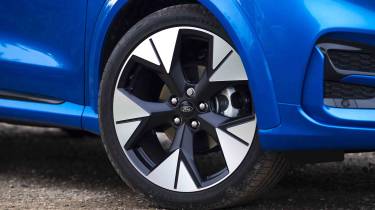 Ford Puma - alloy wheel detail