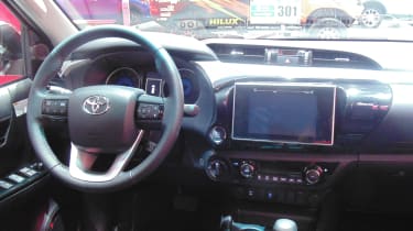 Toyota Hilux Geneva - interior