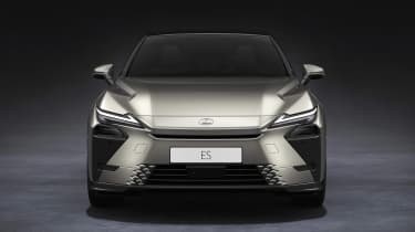 Lexus ES 300h - full front