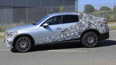 2023 Mercedes GLC test car - side