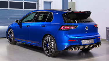 Volkswagen Golf R - rear