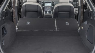 Ford Edge Vignale - boot seats down