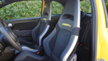 Abarth 595 Competizione - front seats